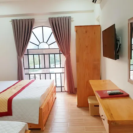 Khach San Center Quy Nhon Hotel Exterior photo